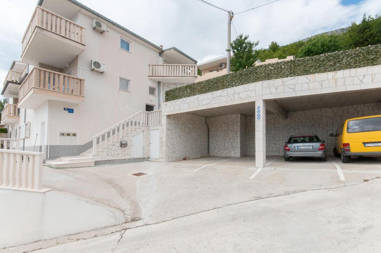 Apartmani Vesna Celina Exteriör bild